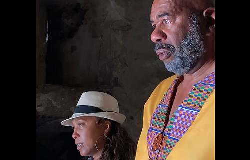 'Breaks My Heart': Steve Harvey Fans Moved By Comedian's Visit to Ghana Slave Trade Castle