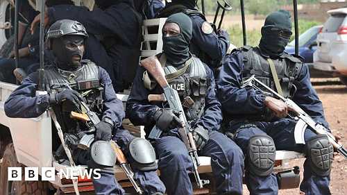 Mali police storm jail to free detained commander