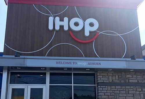 Black Students Who Were Falsely Accused of Dining and Dashing at IHOP Get Apology