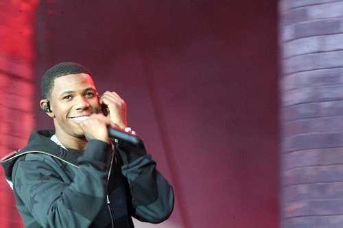 A Boogie feeds 50 Bronx kids