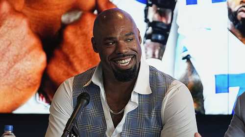 'Right time to hang it up': Smith retires a Cowboy