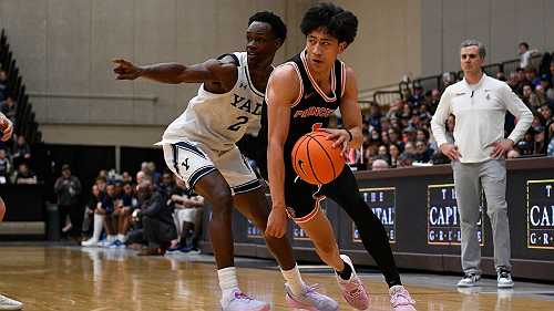 Reigning champ Gators land ex-Princeton star Lee