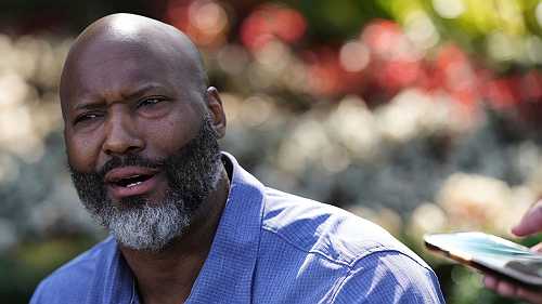 'He's gonna go out and get his guys': Lions GM Brad Holmes isn't married to draft need