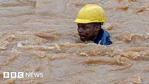 DR Congo floods: Dozens dead after Kinshasa deluge