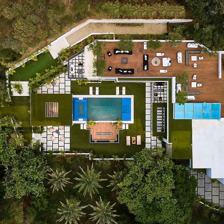 #BillionDollarDreams