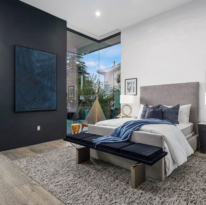 #BillionDollarDreams